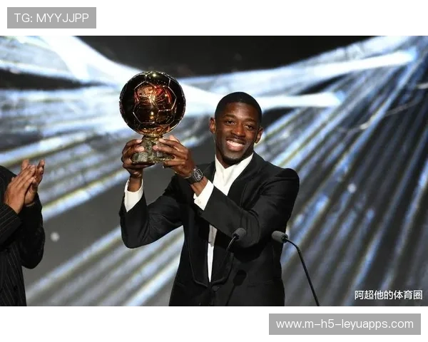 球迷热议登贝莱泪洒领奖台的背后故事,登贝莱现在在哪个俱乐部